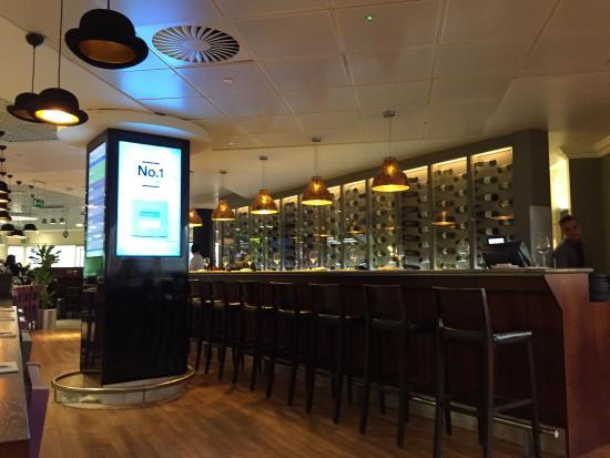 City Bar and Grill
