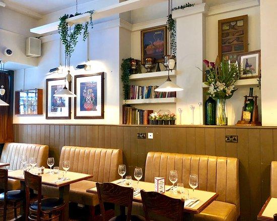 Daly's Wine Bar