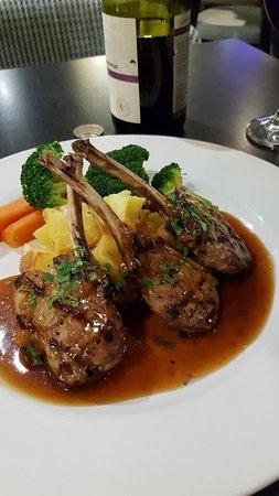 Borders Restaurant
